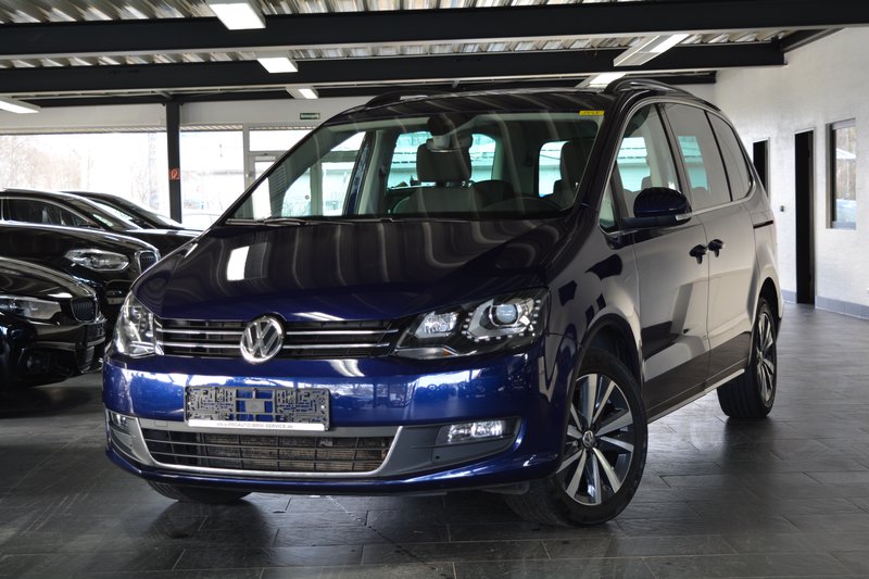 Volkswagen Sharan Comfortline BMT/Start-Stopp DSG 7-SITZER AHK/NAVI/PANORAMA/KAMERA/STANDHEIZUNG