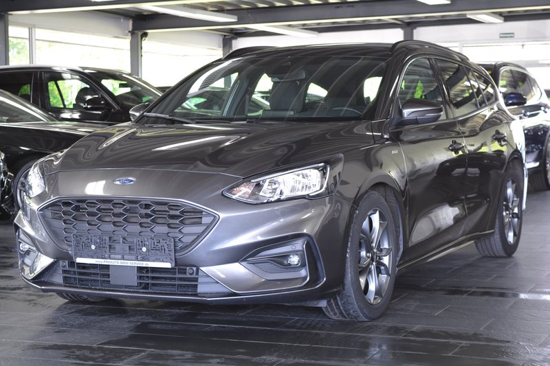 Ford Focus Turnier ST-Line ACC/AHK/LED/PANORAMA/NAVI/KAMERA
