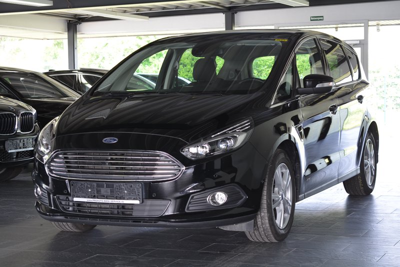 Ford S-Max Titanium ALLRAD 7-SITZER/AHK/PANORAMA