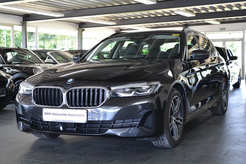 BMW 530 d xDrive Touring MILDHYBRID ACC/AHK/LIVE COCKPIT PROF/LEDER/HIFI