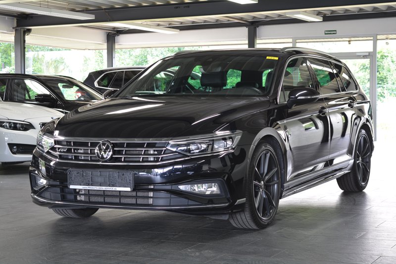 Volkswagen Passat Variant R-Line ACC/PANORAMA/APPLE CARPLAY/EASY OPEN