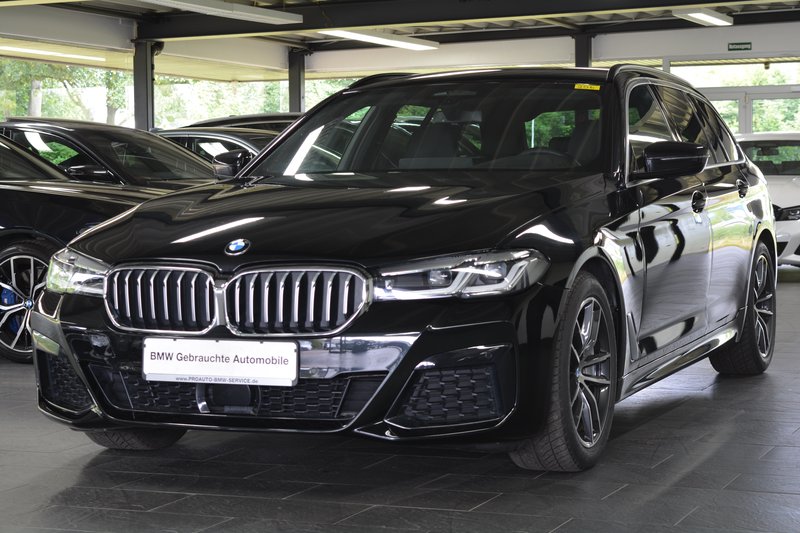 BMW 540 d xDrive Touring M Sport ACC/HEAD-UP/PARKASSISTENT