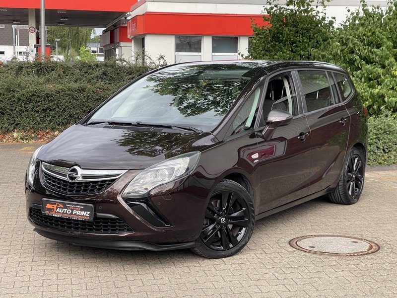 Opel Zafira Tourer 2.0 CDTI ACTIVE* TÜV NEU*KLIMA*KAMERA*NAVI*PDC* SHZ*STANDHEIZUNG