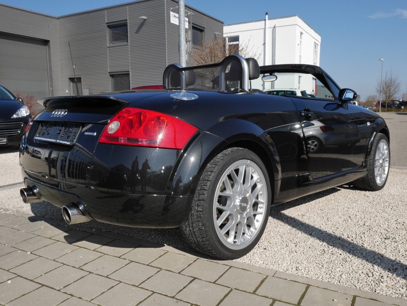 Audi TT 1.8 T Roadster quattro SEHR GEPFLEGT
