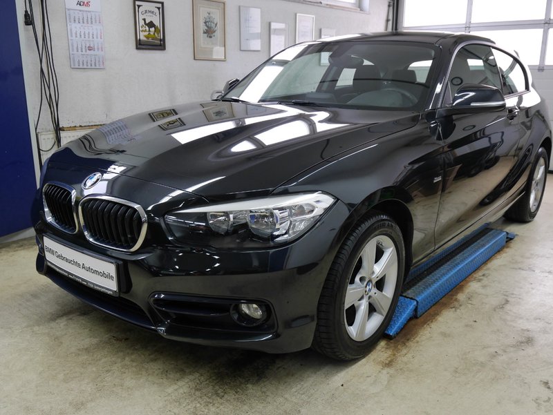 BMW 116i Sport Line 1 HAND,incl.1J. GARANTIE
