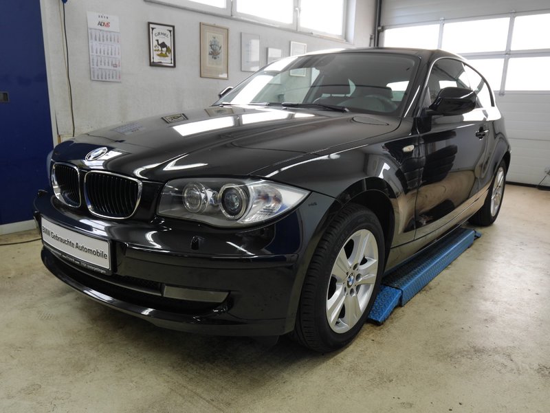 BMW 116i XENON,SHZ,PDC,incl.1 J. GARANTIE