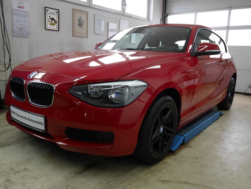 BMW 114i 2HAND,SHZ,PDC,sehr gepflegt,1J. GARANTIE