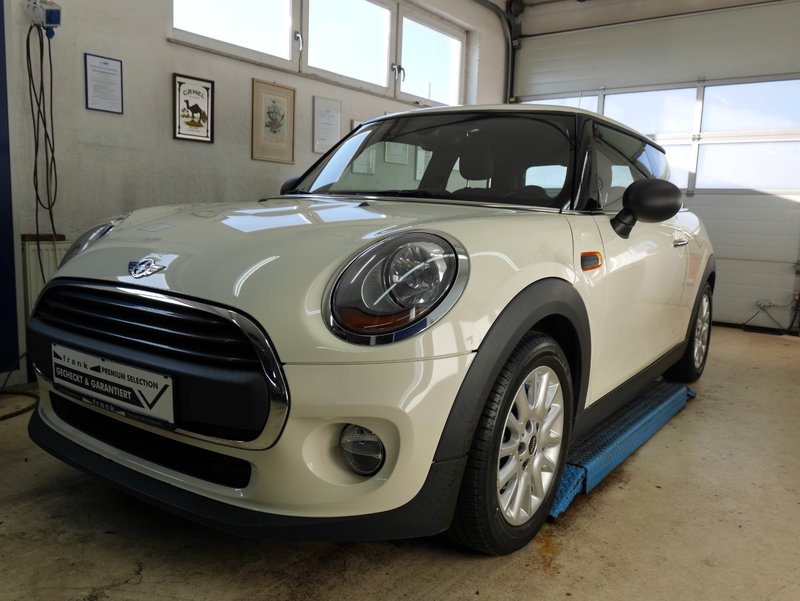 MINI Mini One 1HAND,Pepper,NAVI,PDC,SHZ,1J.GARANTIE
