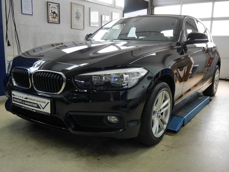 BMW 118i Advantage NAVI,PDC,incl.1 J.GARANTIE