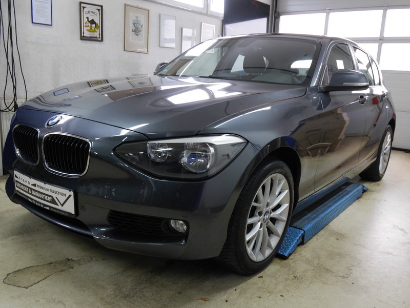 BMW 118i SHZ,PDC,17ZOLL, incl. 1 J Garantie