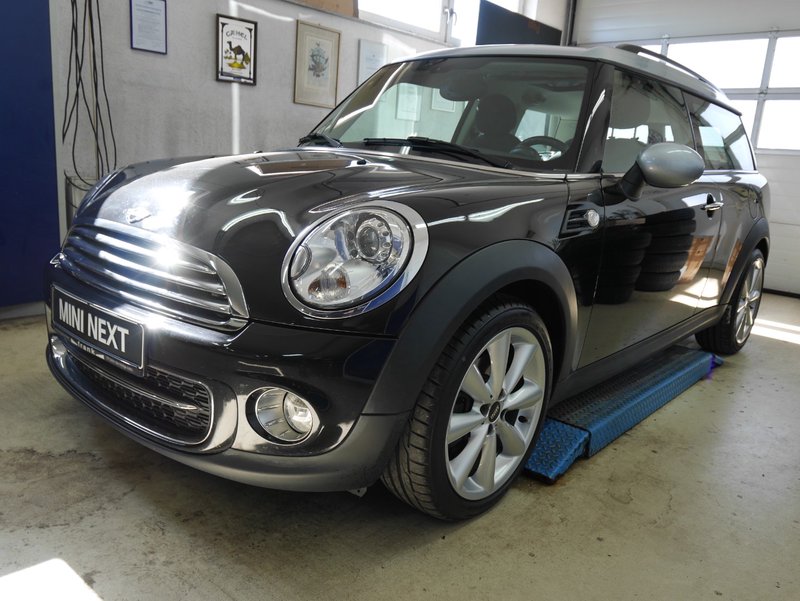 MINI Mini Cooper D Clubman PANO,NAVI,XENON,1J.GARANTIE
