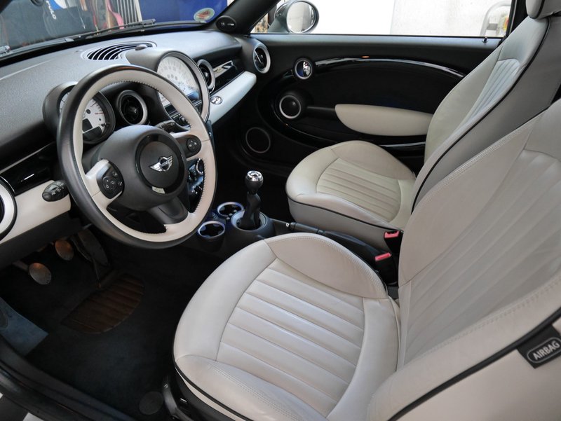 MINI Mini Cooper Roadster neuwertig,Harman Kardon,XENON,1J.GARANTIE