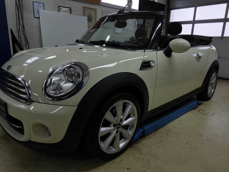 MINI Mini Cabrio Cooper CHILLI II ,XENON,NAVI, incl. 1 J.GARANTIE