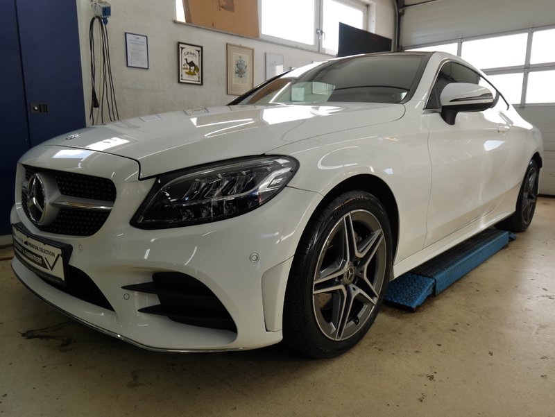 Mercedes-Benz C 200 AMG-Line SEHR GEPFLEGT, incl. 1 J. GARANTIE