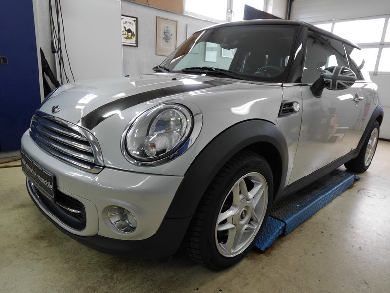 MINI Mini Cooper CHILI ,NAVI, PDC, 1J.GARANTIE
