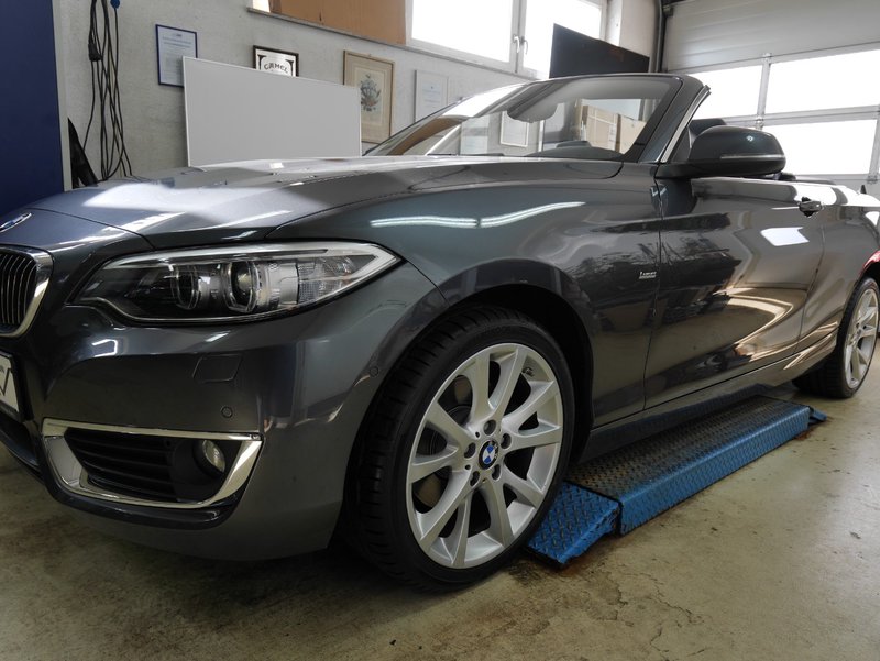 BMW 220 i Luxury Line 18 ZOLL, incl.1 J.GARANTIE