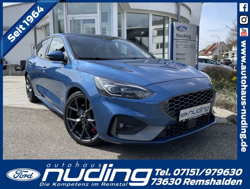 Ford Focus 2.3 EcoBoost ST mit Styling-Paket ACC/RFK