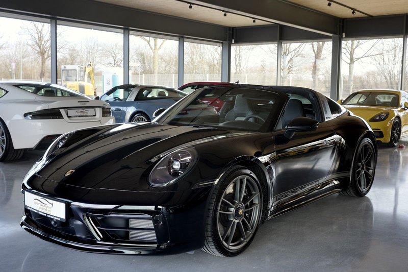 Porsche 992 911 Edition 50 Jahre Porsche Design