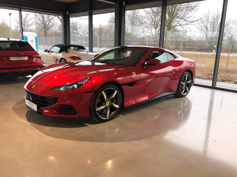 Ferrari Portofino 3.9 T V8 M DCT. HIFI, 360 G KAMERA, Nackenheizung, DAYTONA, Passenenger Display ++++++++
