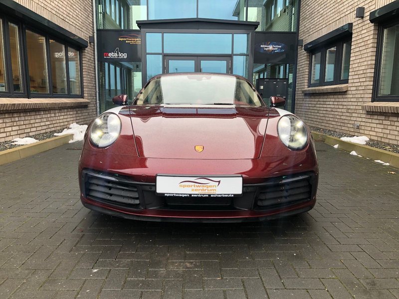 Porsche 992