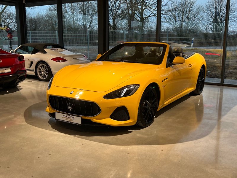 Maserati GranCabrio 4.7 V8 MC Automatik