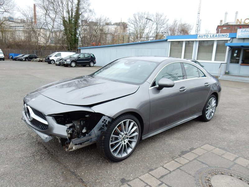 Mercedes Benz Cla 180 7g Dct Amg Line Used Buy In Hamburg Price 100 Eur Int Nr 8749 Sold