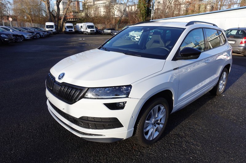 Skoda Karoq 2.0 TDI DSG Sportsline 4X4 Kamera. Navi. Klimaautom. SHZ.