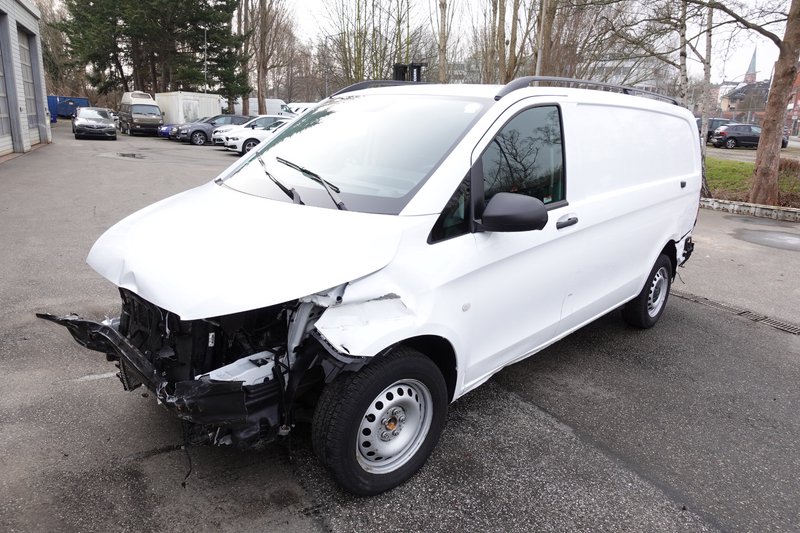 Mercedes-Benz Vito Kasten 116 CDI lang Standheizung*LED*NAVI used buy in  Norderstedt Price 13900 eur - Int.Nr.: NO-493 SOLD