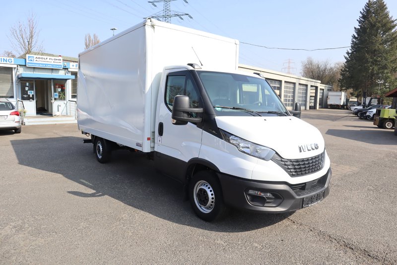 Iveco Daily Koffer Fahrgestell 35 S 160 Klimaaut. Ladebordwand.