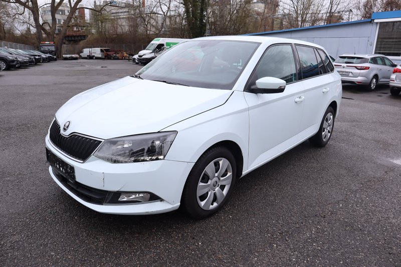 Skoda Fabia Combi 1.4 TDI Navi. Klimaautom. SHZ. PDC.