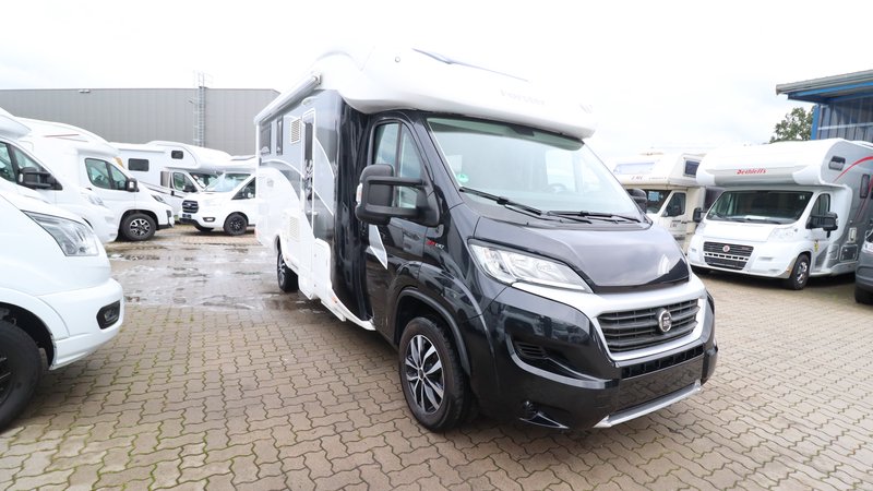 Forster T738 EB Hubbett AHK Dachklima SAT+TV Solar