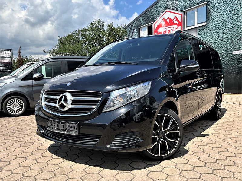 Mercedes-Benz V 220