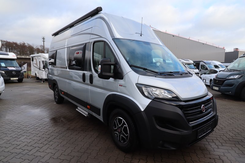 Pössl Roadcruiser XL Automatik AHK Solar NAVI Kamera 1.H