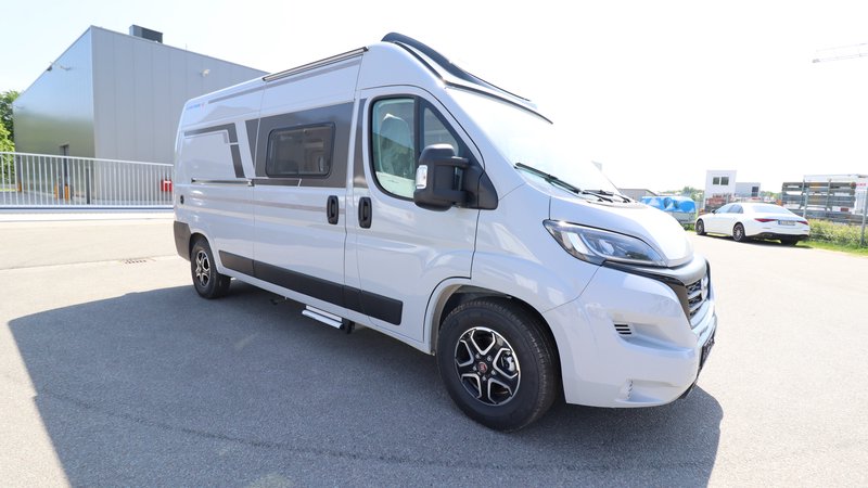 Eura Mobil VAN 595 HB Mondial Plus Fahrassistent Plus LED Solar Markise