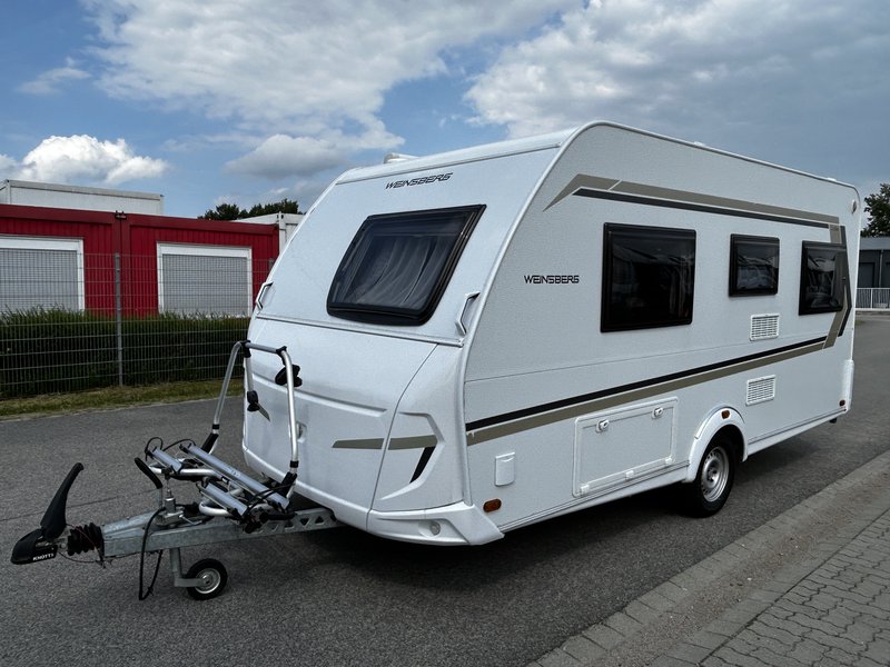 Weinsberg Cara One W51 450 FU Markise Vorzelt