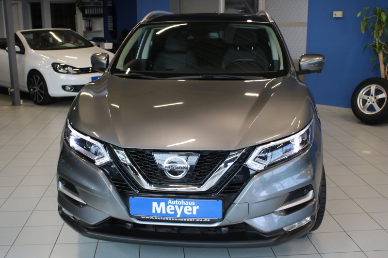 Nissan Qashqai 1.6 DIG-T Tekna  Navi/LED/Pano