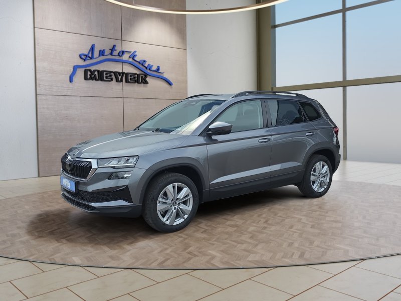 Skoda Karoq 1,5TSI DSG aAHK/ACC/Kamera/Winterp.       **