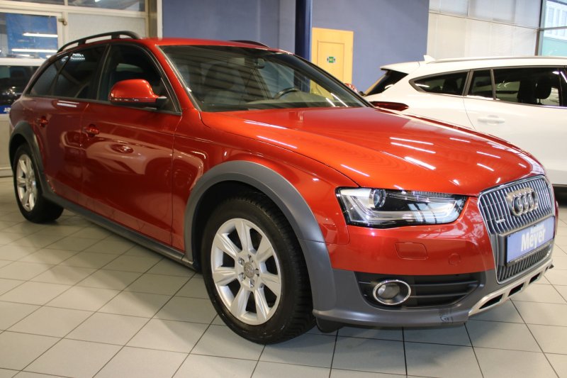 Audi A4 Avant allroad 2.0TDI quattro Bi-Xenon/Navi/SHZ