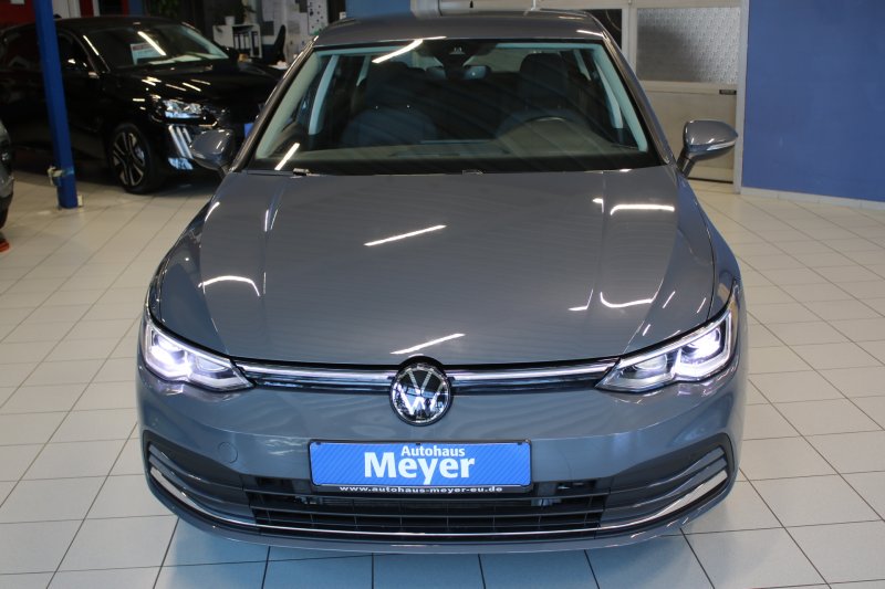 Volkswagen Golf 1.4 eHybrid Style IQ.Light/Navi/Kamera/ACC