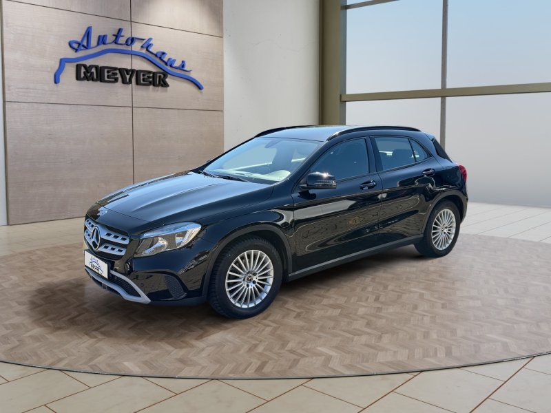 Mercedes-Benz GLA 180 Navi/Winterpaket
