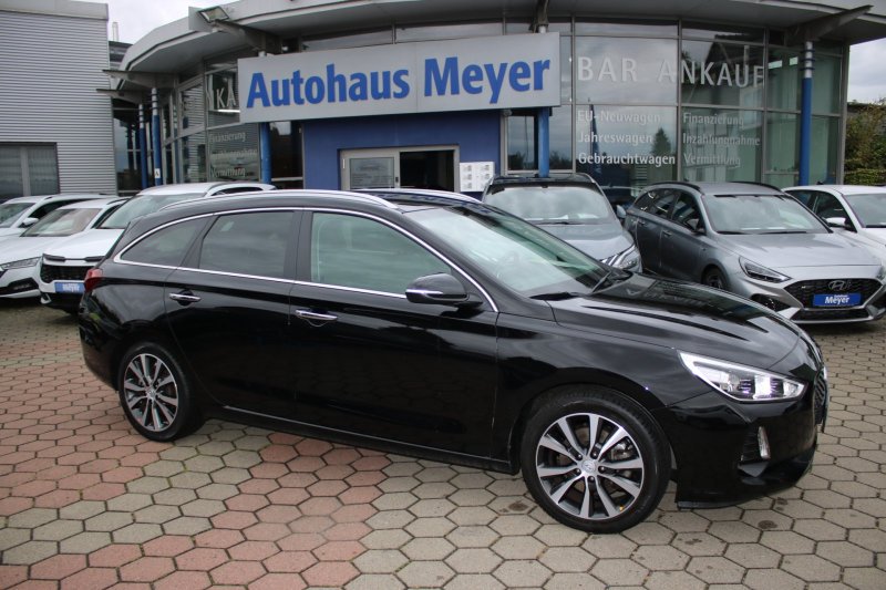 Hyundai i30 1.4 T-GDI Style Navi/Sitzh./Temp./Kamera