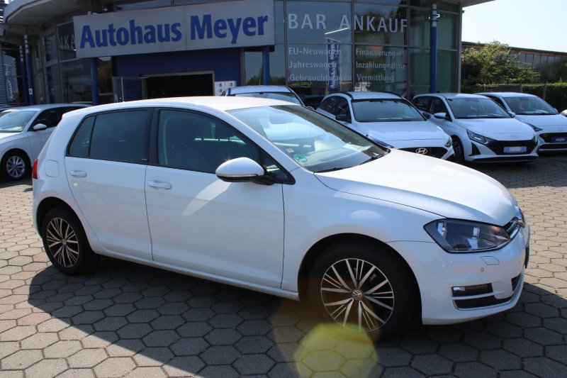 Volkswagen Golf VII 1.6 TDI Allstar BMT Sitzh. Temp. PDC Alu