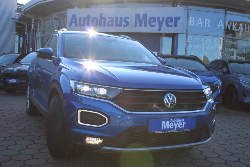 Volkswagen T-Roc 1.5 TSI Sport Navi/ACC/WKR/...
