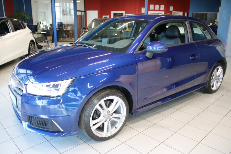 Audi S1 2.0 TFSI quattro 1. Hd./Bi-Xenon/Bose Sound/Leder/