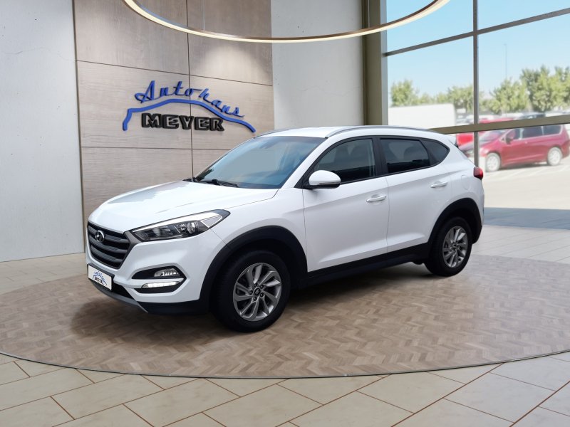 Hyundai TUCSON 1.6 Advantage 4WD Allwetter top Ausstattung