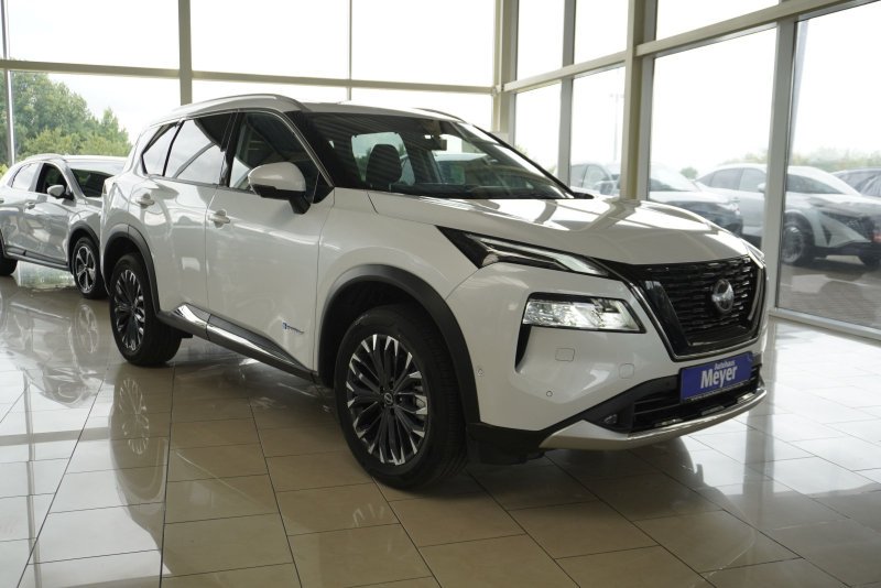 Nissan X-Trail Tekna+ 1.5 VC-T e-POWER e-4ORCE UPE=59000 Euro   **