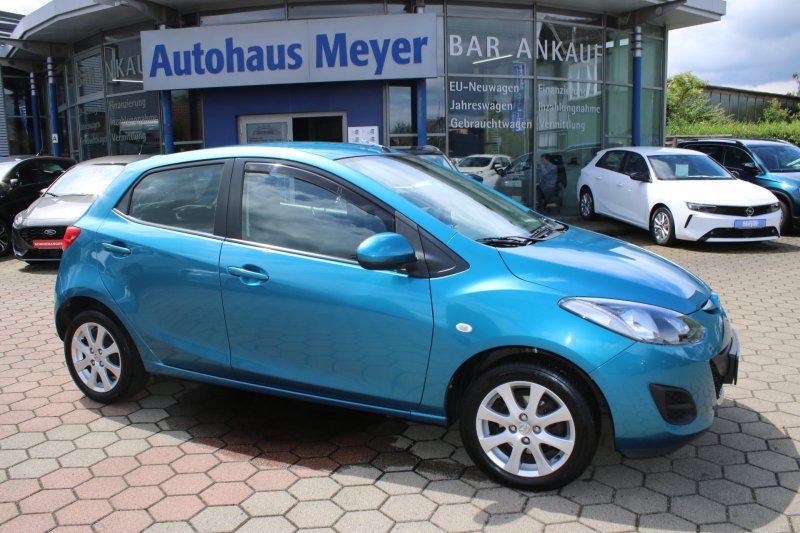 Mazda 2 1.5 Center-Line Center-Line