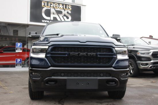 Dodge RAM 5,7ltr Crew Cab Backcountry 12Navi LED Offr