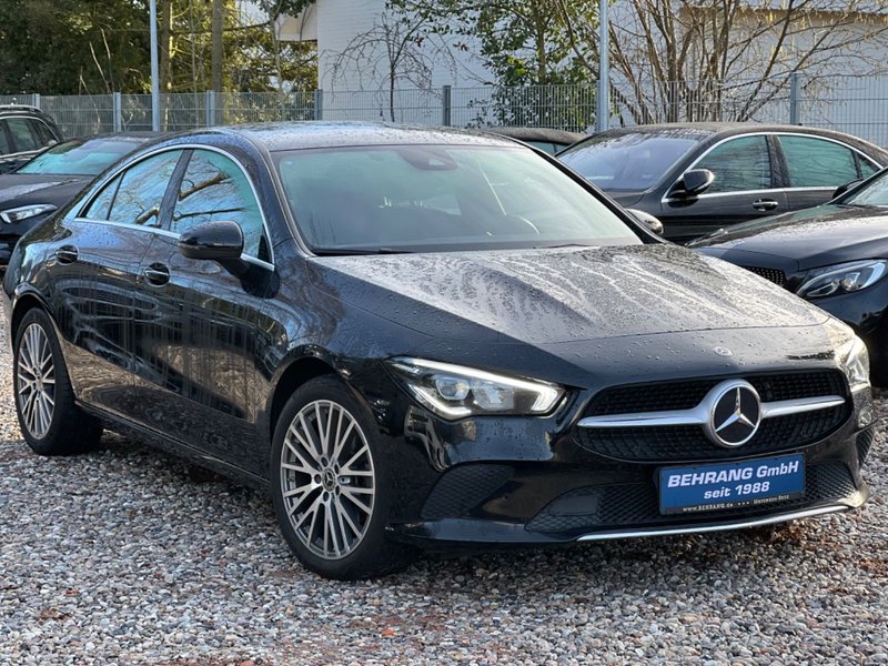 Mercedes-Benz CLA180d*WIDESCREEN*CARPLAY*NAVI*SHZ*PROGRESSIVE*