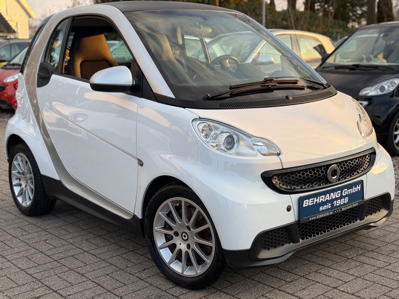 Smart ForTwo*AUTOMATIK*SERVO*SITZHEIZUNG*ALU*LEDER